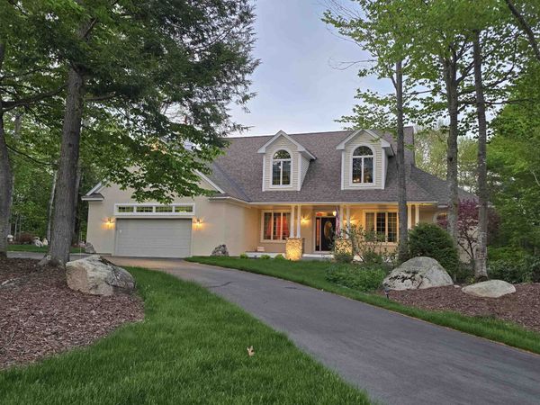 22 & 12 Moat Lane, Hales Location, NH 03860