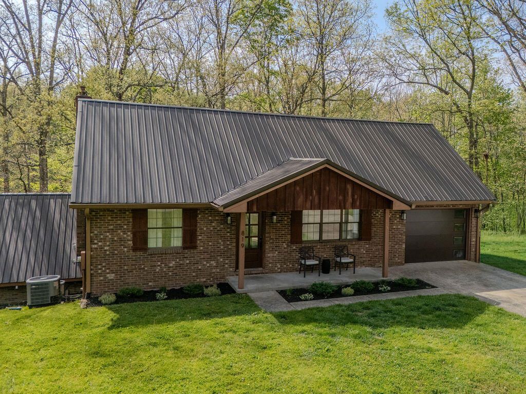 819 Fraley Drive, Morehead, KY 40351 Main Photo