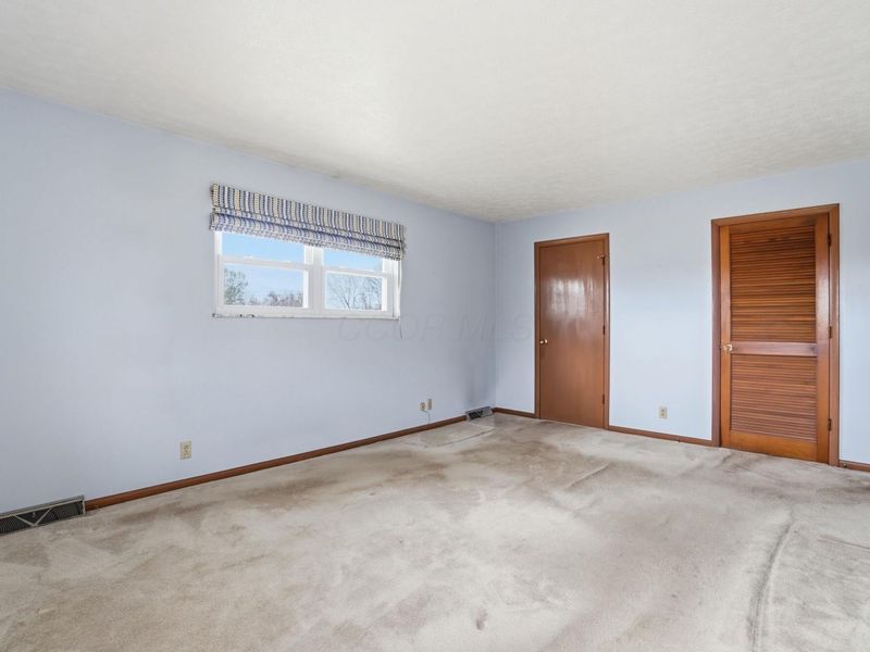 2432 Koebel Road, Columbus, OH 43207 Photo 37