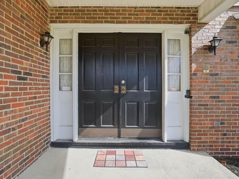 2432 Koebel Road, Columbus, OH 43207 Photo 5