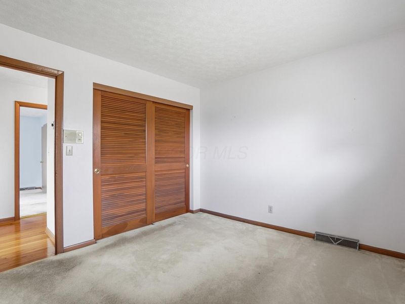 2432 Koebel Road, Columbus, OH 43207 Photo 51