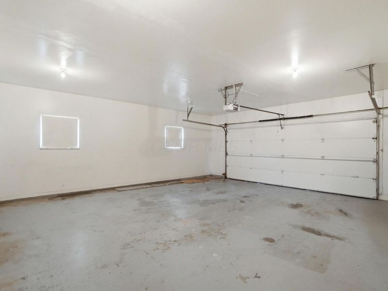 2432 Koebel Road, Columbus, OH 43207 Photo 60