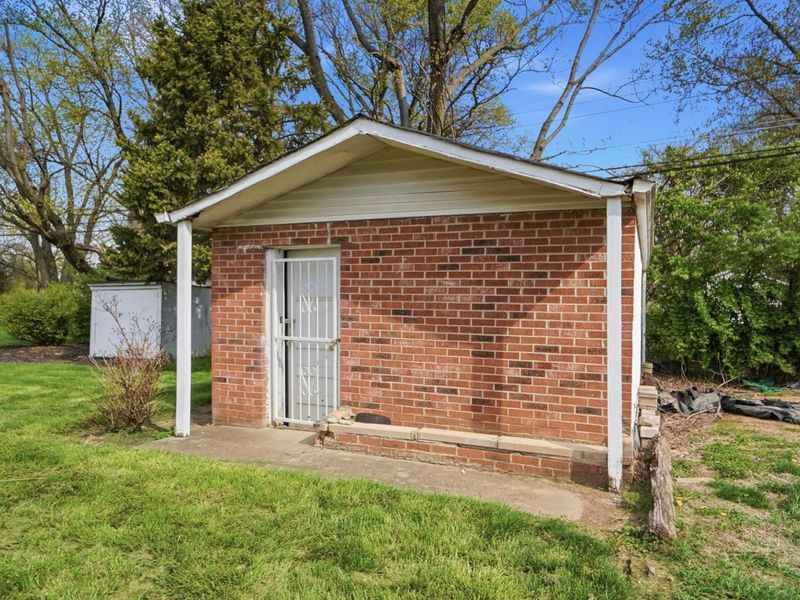 2432 Koebel Road, Columbus, OH 43207 Photo 78