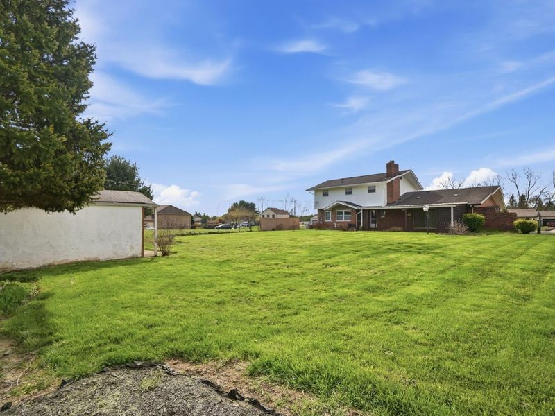 2432 Koebel Road, Columbus, OH 43207 Photo 80