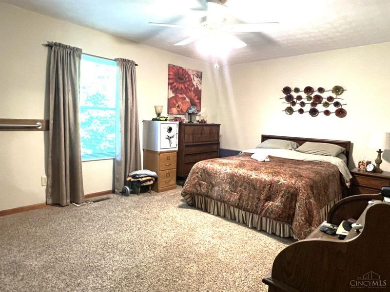 3290 Springcrest Drive, Fairfield Twp, OH 45011 Photo 10