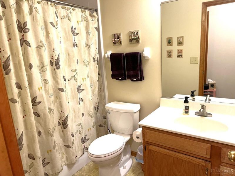 3290 Springcrest Drive, Fairfield Twp, OH 45011 Photo 13