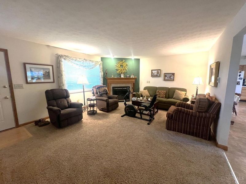 3290 Springcrest Drive, Fairfield Twp, OH 45011 Photo 4