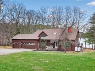 556 Main Street Wayne, ME 04284