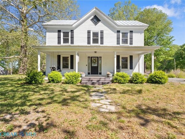 9239 Farys Mill , Gloucester, VA 23061