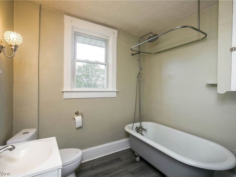 2 Ohio Avenue NE, Massillon, OH 44646 Photo 11