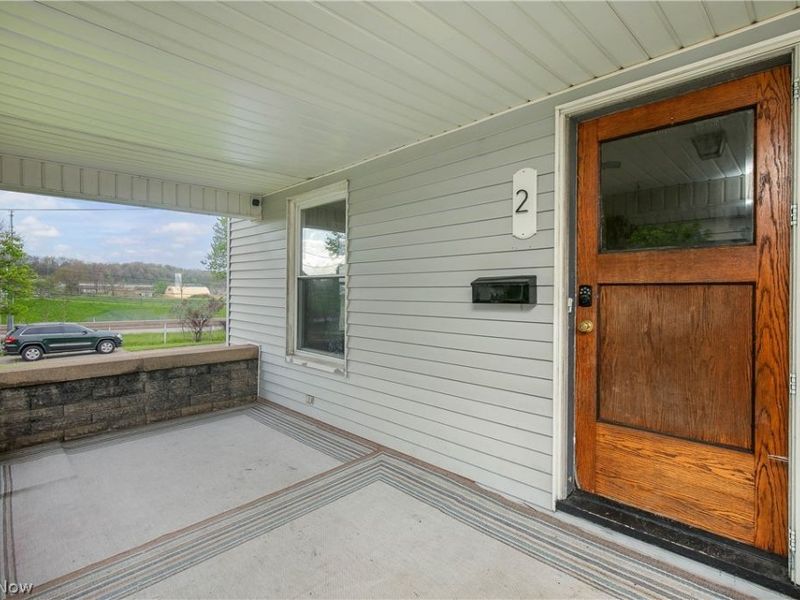 2 Ohio Avenue NE, Massillon, OH 44646 Photo 2
