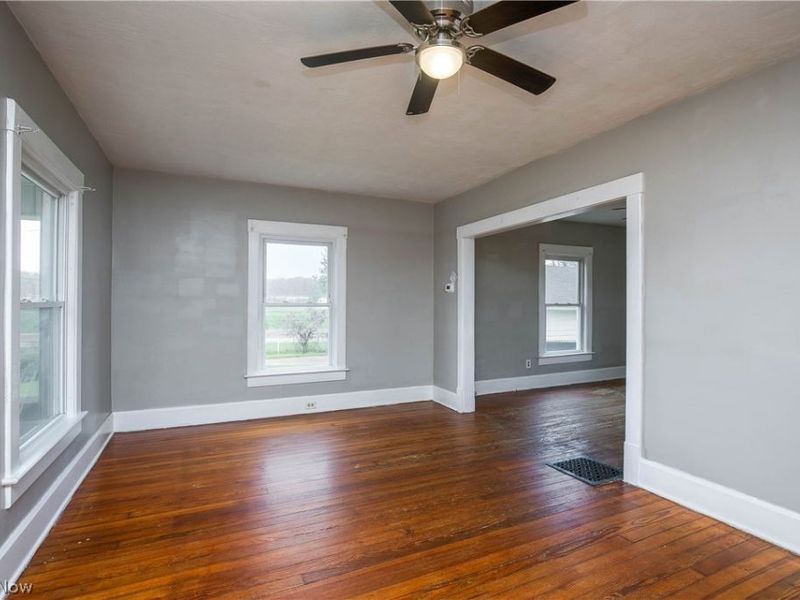2 Ohio Avenue NE, Massillon, OH 44646 Photo 5