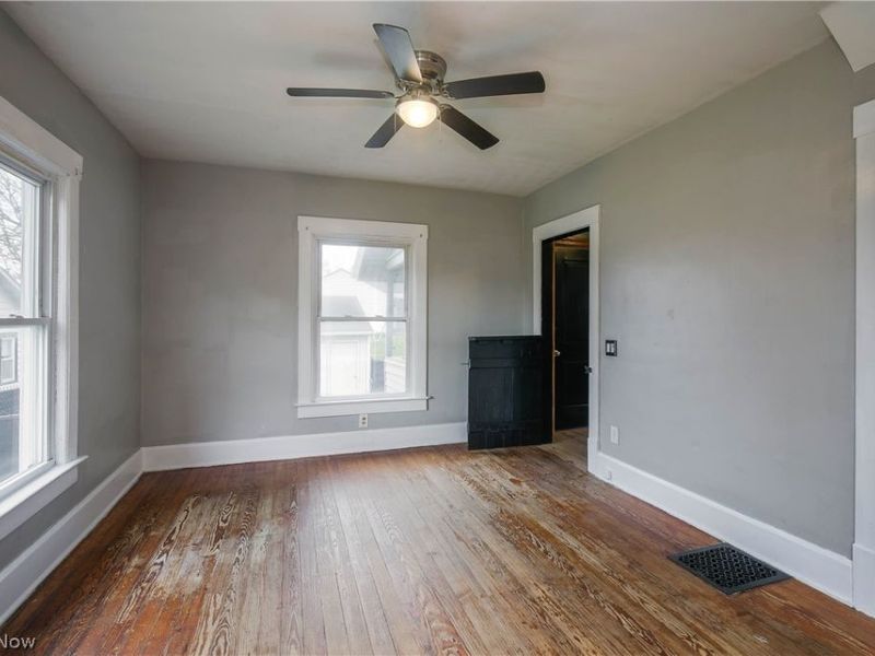2 Ohio Avenue NE, Massillon, OH 44646 Photo 6