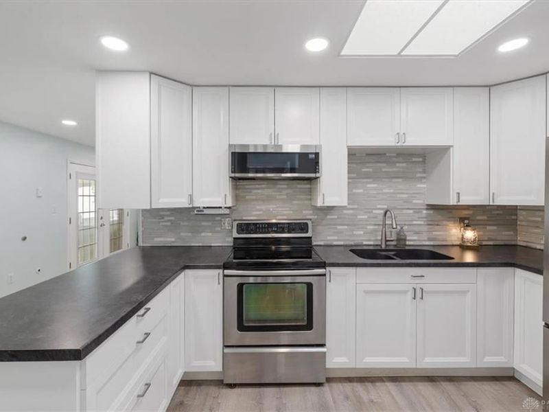 804 Treherne Lane, Englewood, OH 45322 Photo 28