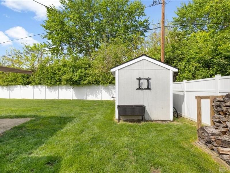 804 Treherne Lane, Englewood, OH 45322 Photo 33