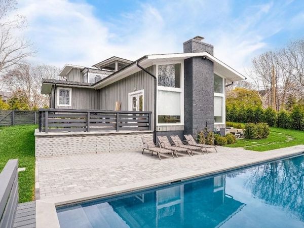 1 Carver Street , Sag Harbor, NY 11963