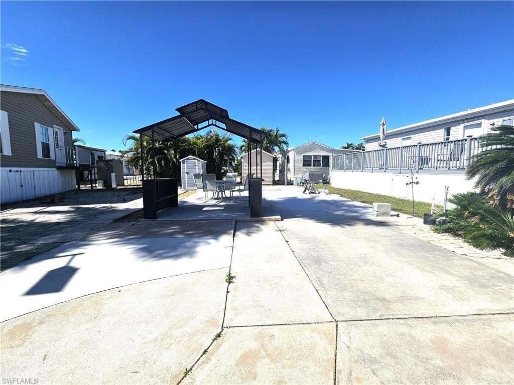 5509 Black Pug Dr , Fort Myers, FL 33908 Photo