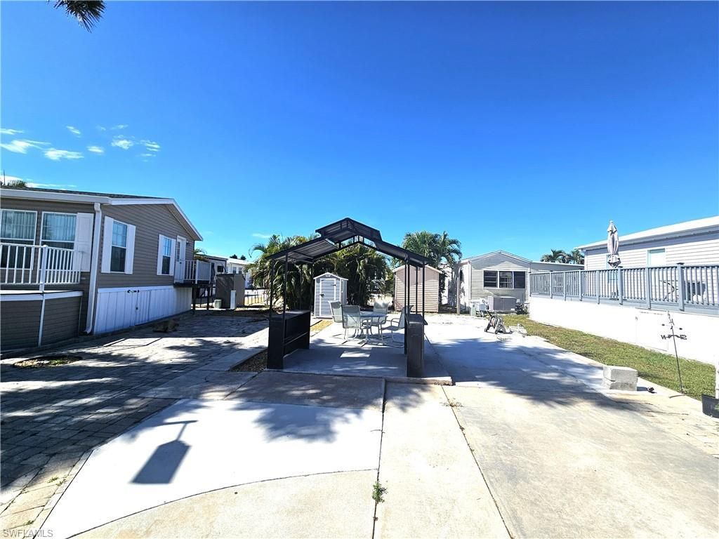 5509 Black Pug Dr , Fort Myers, FL 33908 Photo