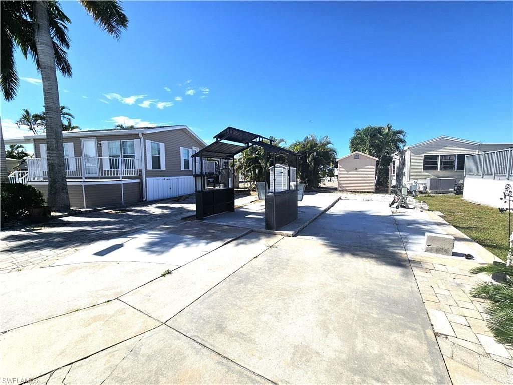 5509 Black Pug Dr , Fort Myers, FL 33908 Photo