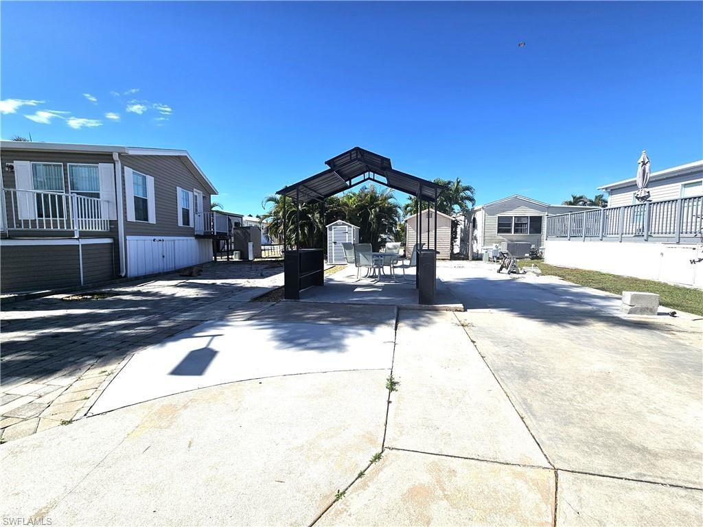5509 Black Pug Dr , Fort Myers, FL 33908 Photo