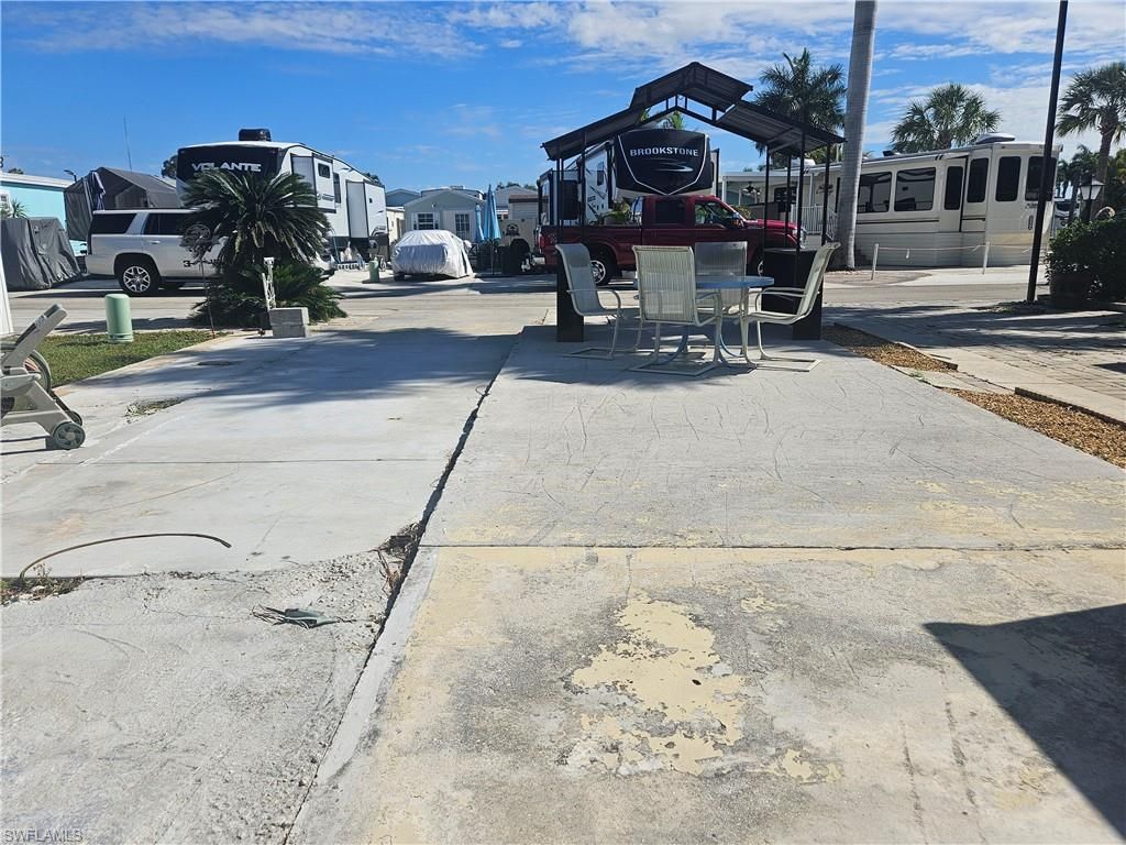5509 Black Pug Dr , Fort Myers, FL 33908 Photo