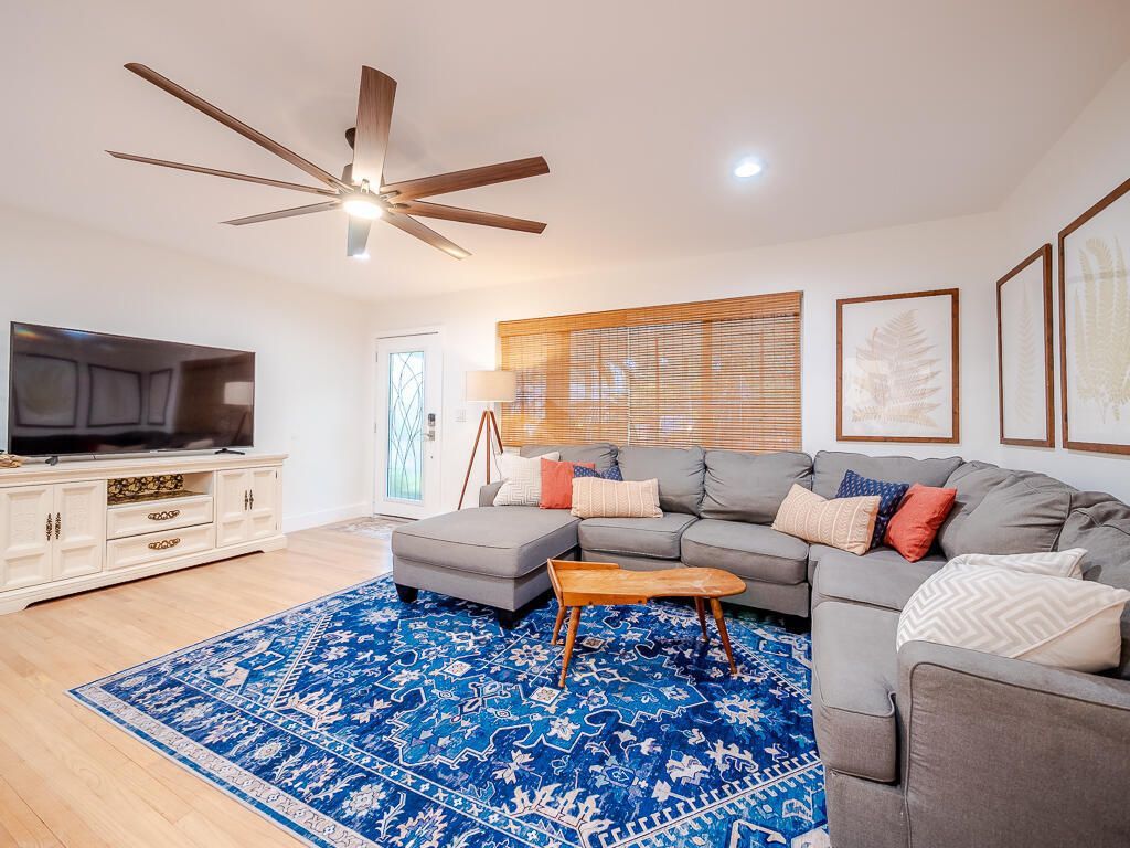 418 N Palmway, Lake Worth Beach, FL 33460 Photo