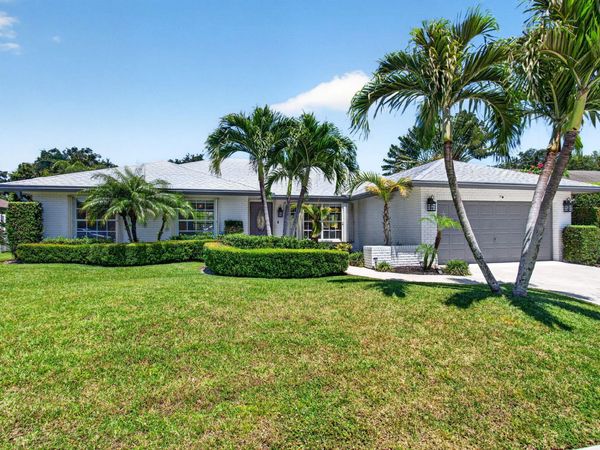 17634 Lake Park Road, Boca Raton, FL 33487