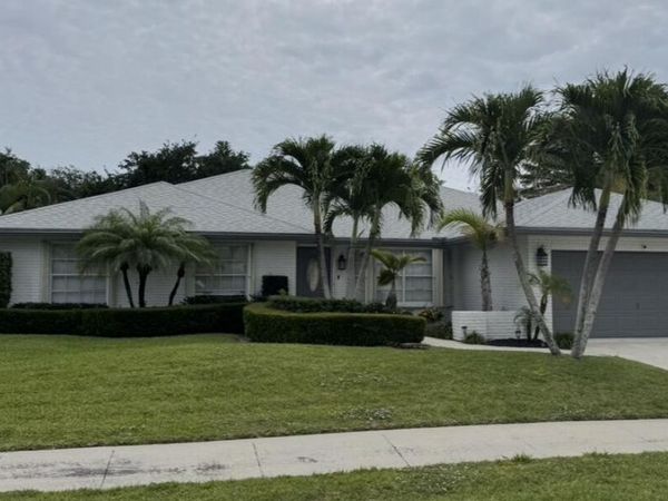 17634 Lake Park Road, Boca Raton, FL 33487