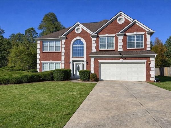 2737 Autumn Lake Lane, Decatur, GA 30034