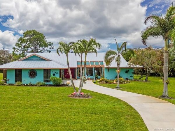 2142 SE Bryson Avenue , Port St Lucie, FL 34952