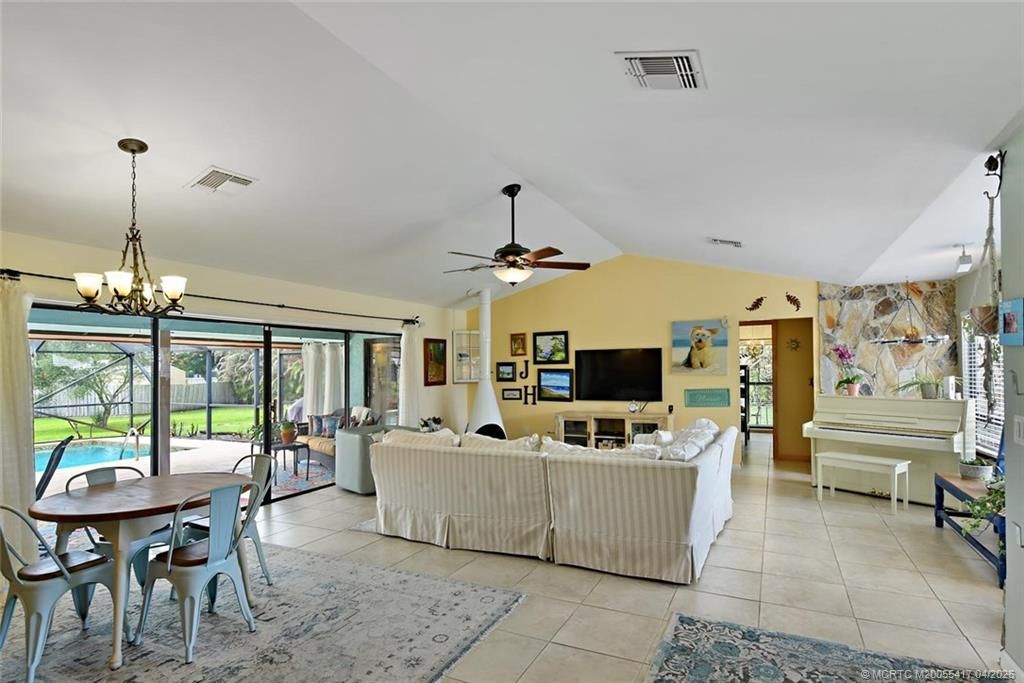2142 SE Bryson Avenue , Port Saint Lucie, FL 34952 Photo
