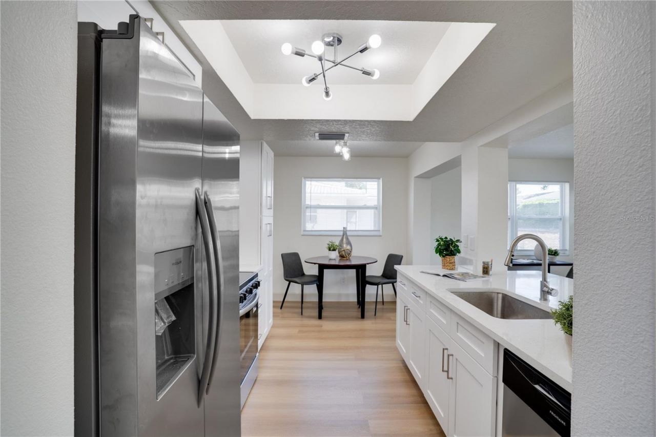 8977 140th Way , Seminole, FL 33776 Photo