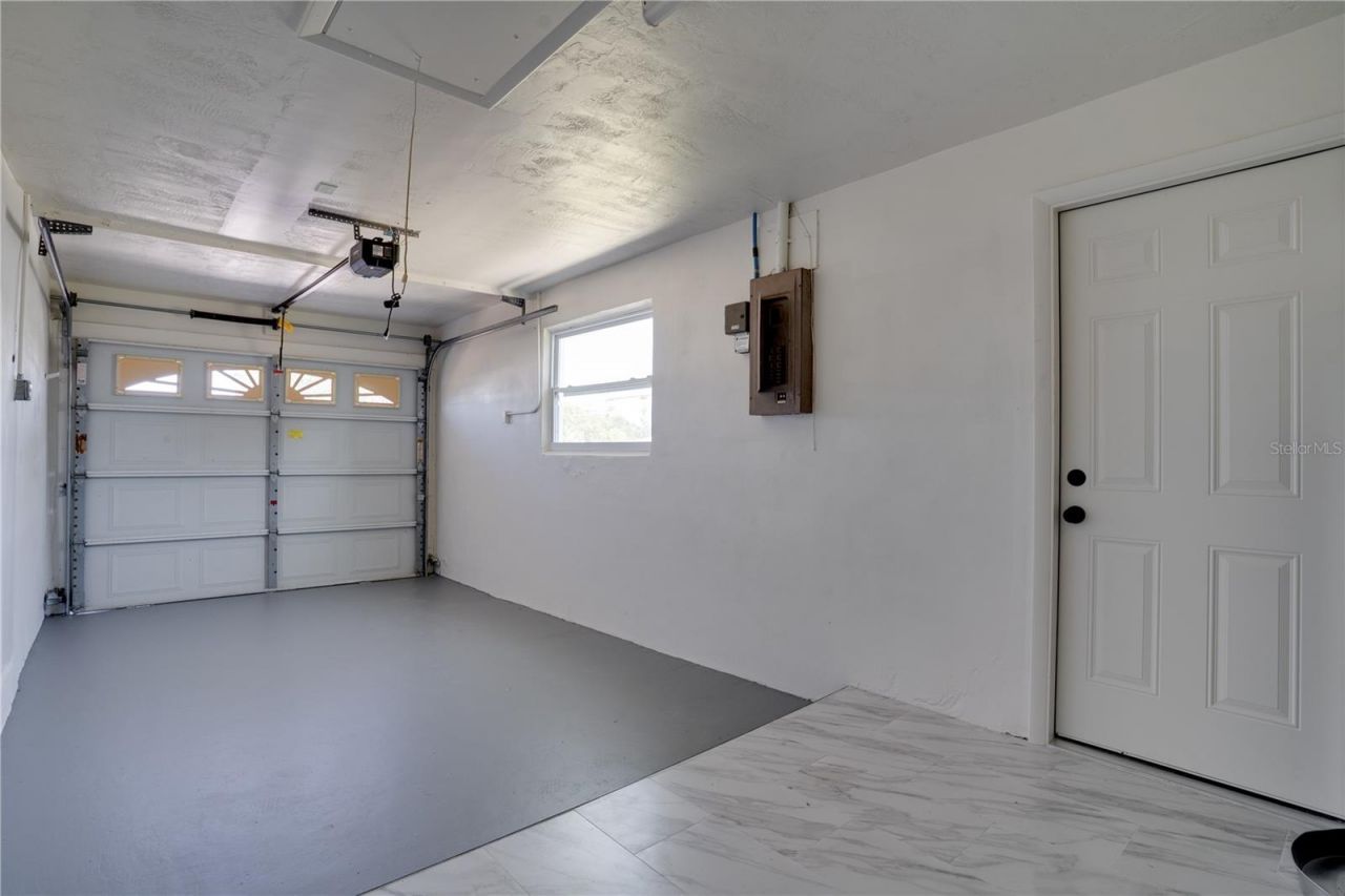 8977 140th Way , Seminole, FL 33776 Photo