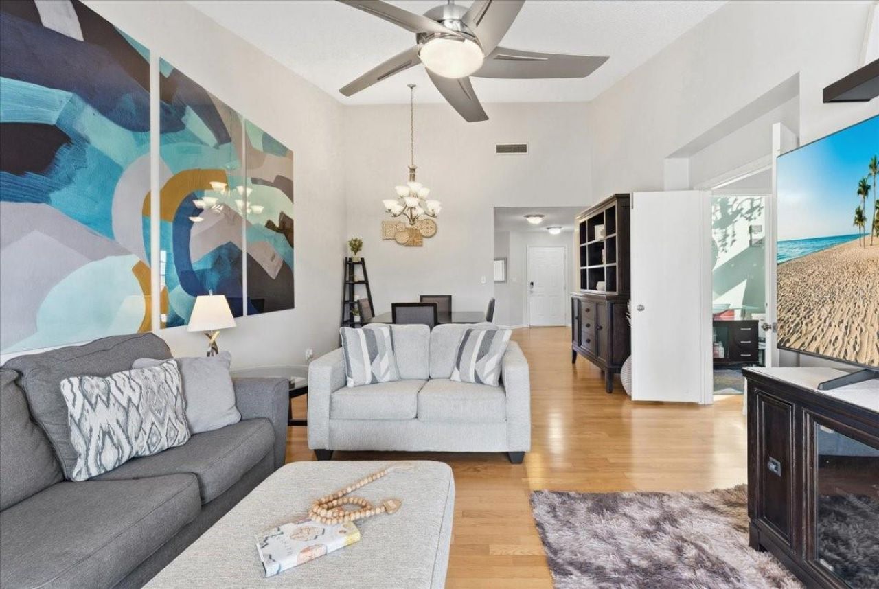6061 Bahia Del Mar Boulevard, Unit 207, Saint Petersburg, FL 33715 Photo
