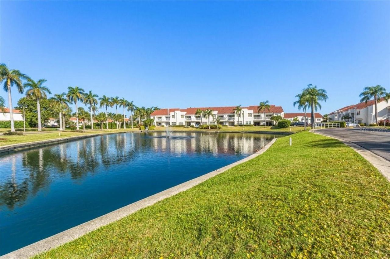 6061 Bahia Del Mar Boulevard, Unit 207, Saint Petersburg, FL 33715 Photo
