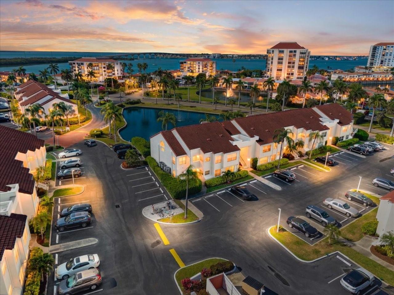 6061 Bahia Del Mar Boulevard, Unit 207, Saint Petersburg, FL 33715 Photo
