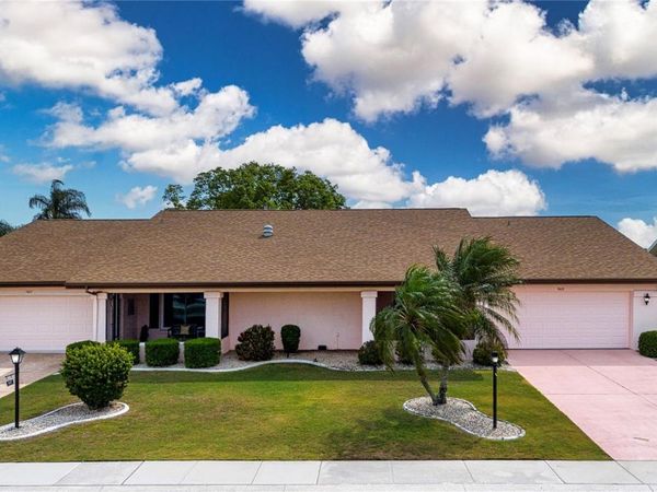 1605 DOWER WAY , SUN CITY CENTER, FL 33573