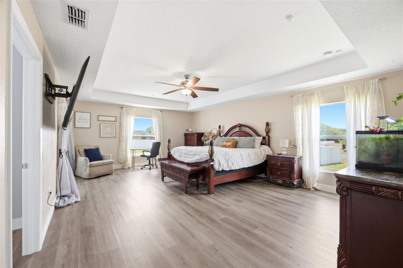 6152 NE 64th Street, Silver Springs, FL 34488 Photo