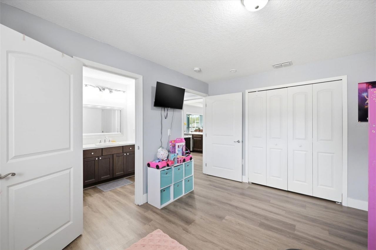 6152 NE 64th Street, Silver Springs, FL 34488 Photo