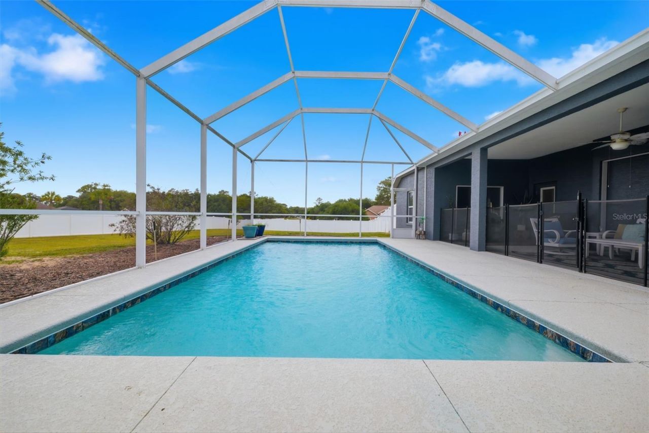 6152 NE 64th Street, Silver Springs, FL 34488 Photo