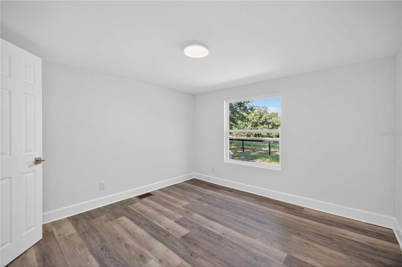 8495 NE 33rd Court , Anthony, FL 32617 Photo