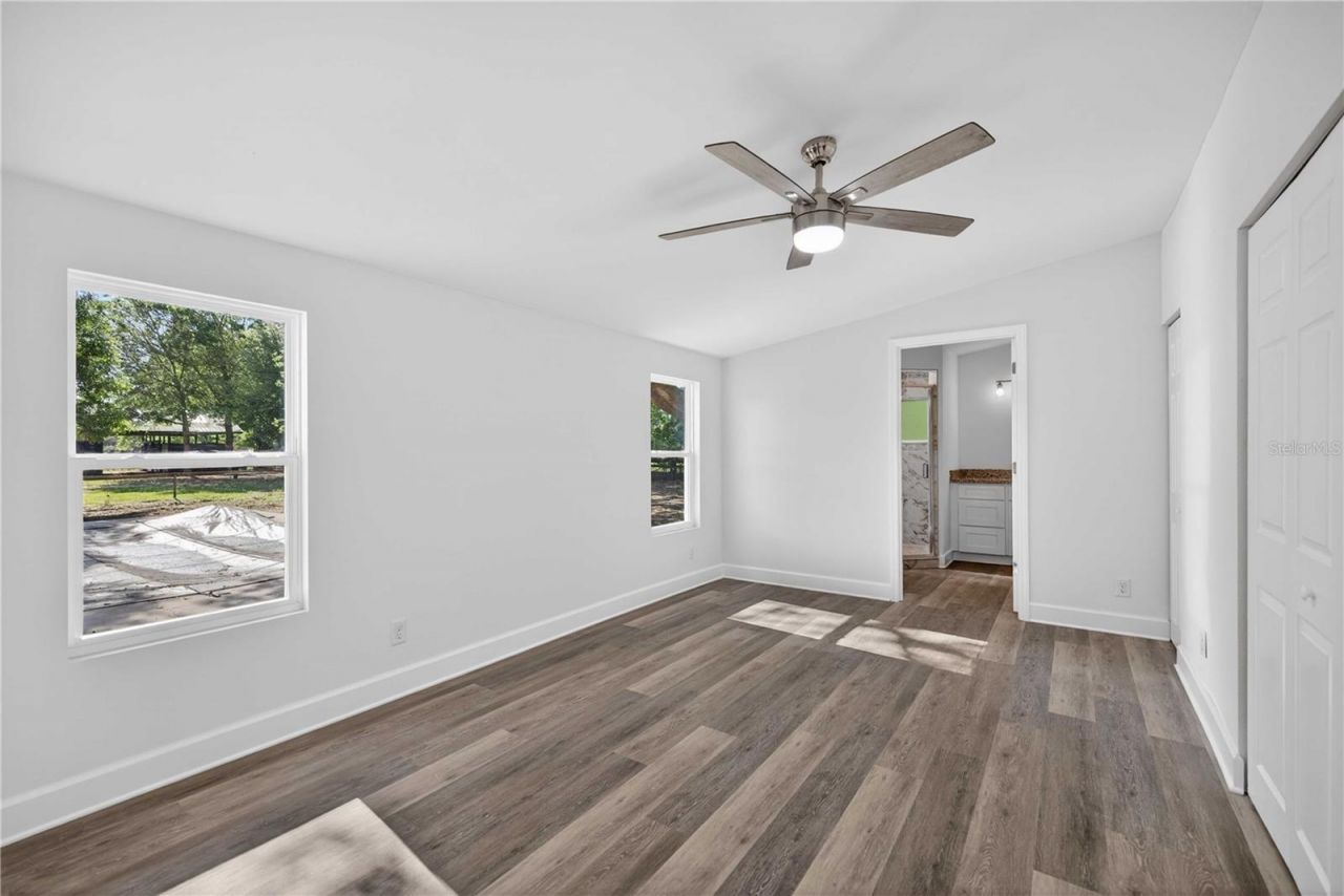 8495 NE 33rd Court , Anthony, FL 32617 Photo