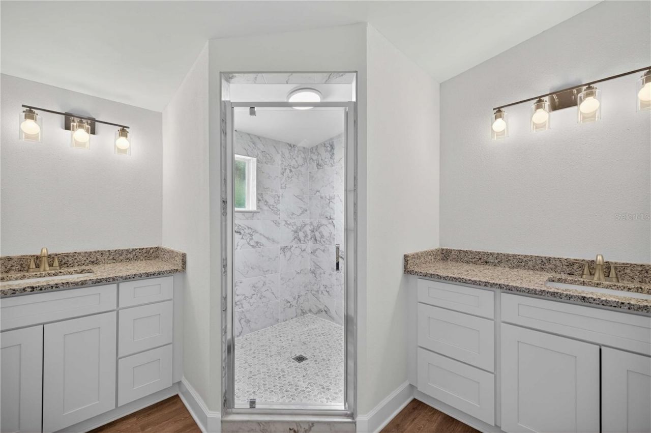8495 NE 33rd Court , Anthony, FL 32617 Photo