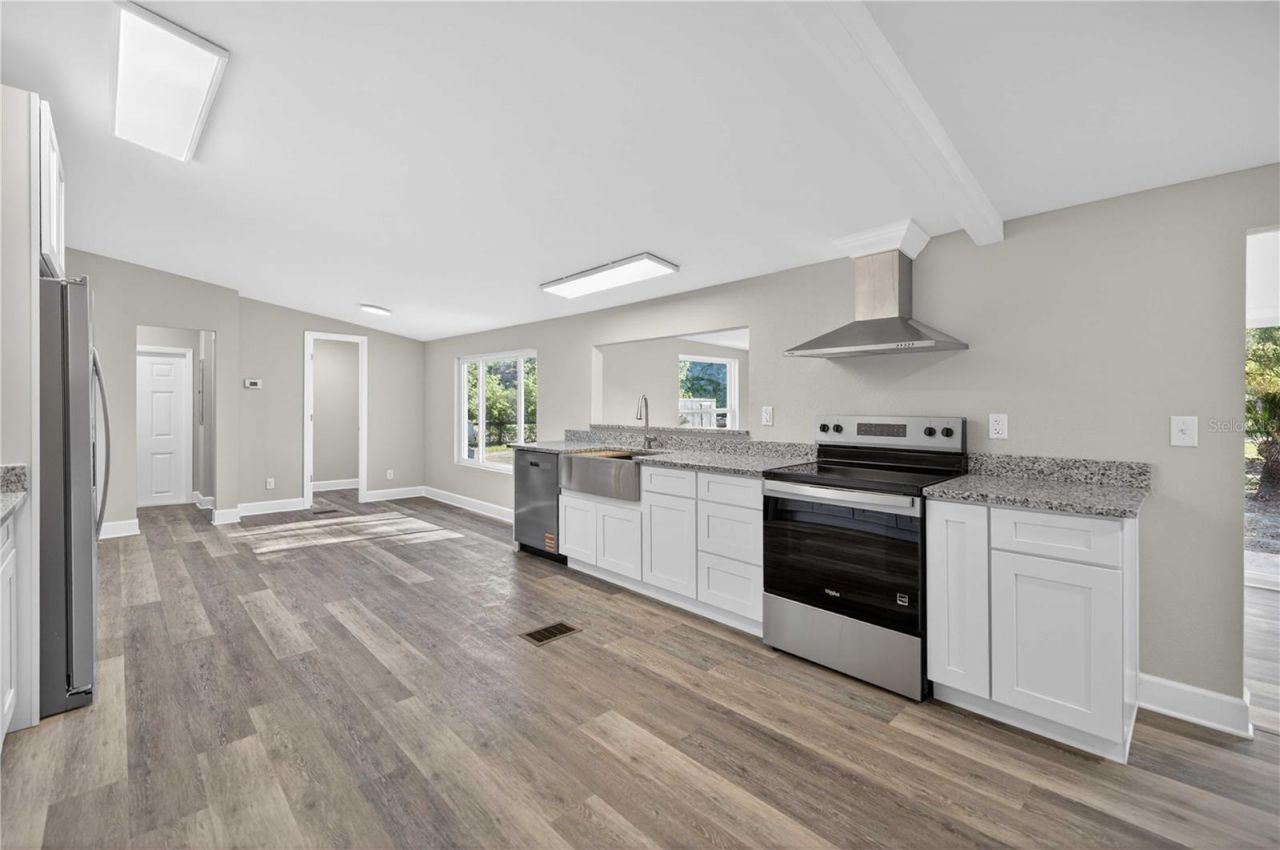 8495 NE 33rd Court , Anthony, FL 32617 Photo