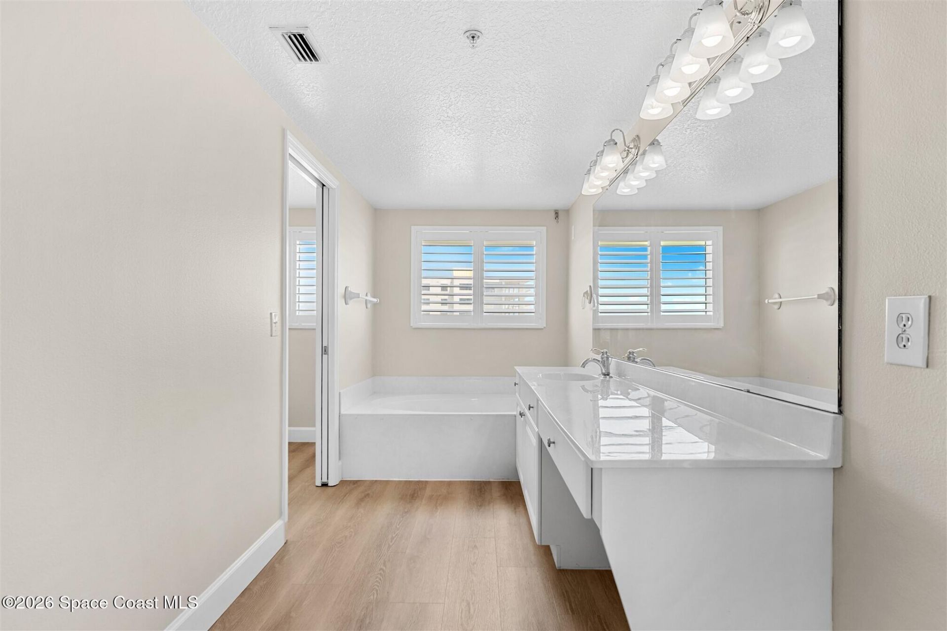 925 N Highway A1a, Unit 502, Indialantic, FL 32903 Photo