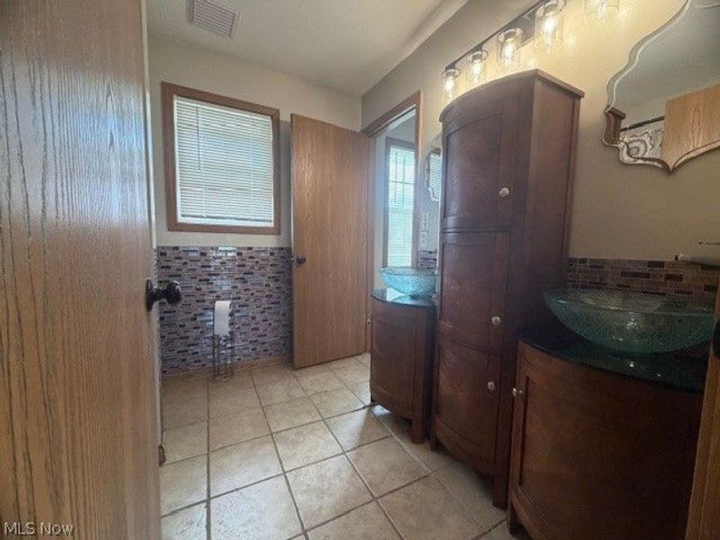 5137 Pine Shadow Court, Mineral Ridge, OH 44440 Photo 23