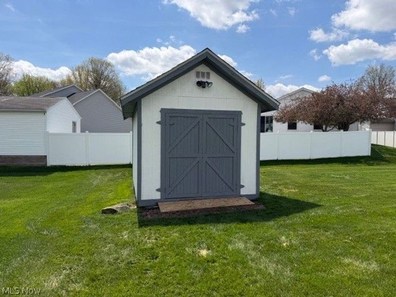 5137 Pine Shadow Court, Mineral Ridge, OH 44440 Photo 25