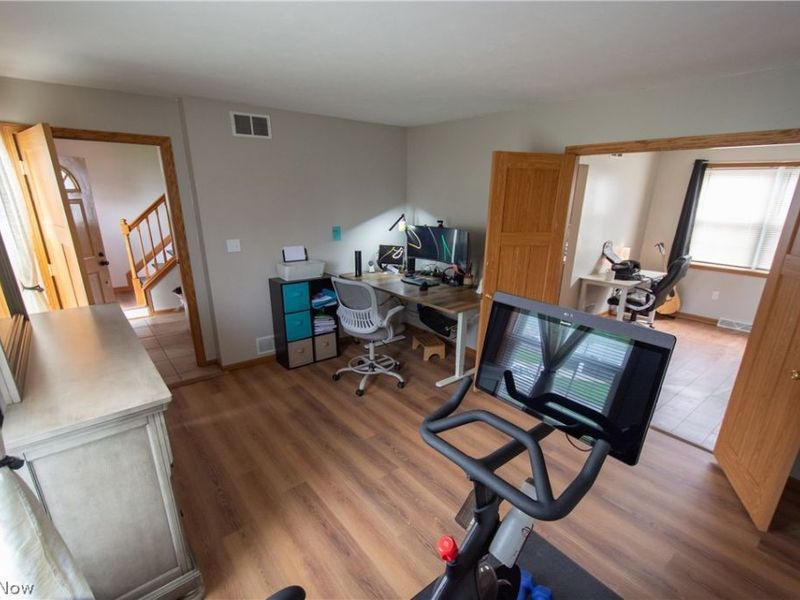 5137 Pine Shadow Court, Mineral Ridge, OH 44440 Photo 9