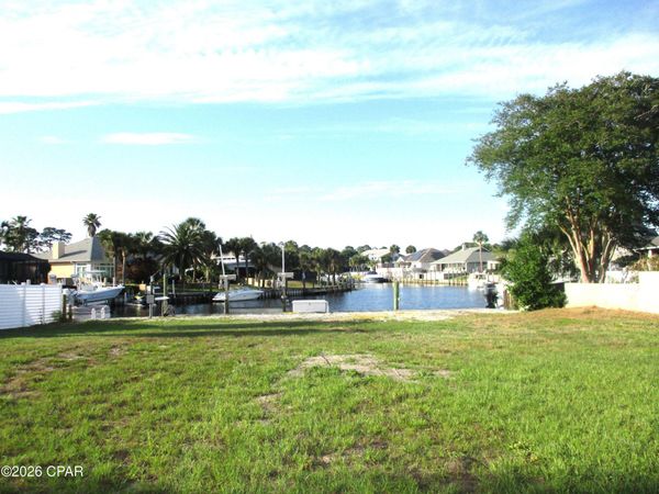 1420 Trout Drive, Panama City, FL 32408