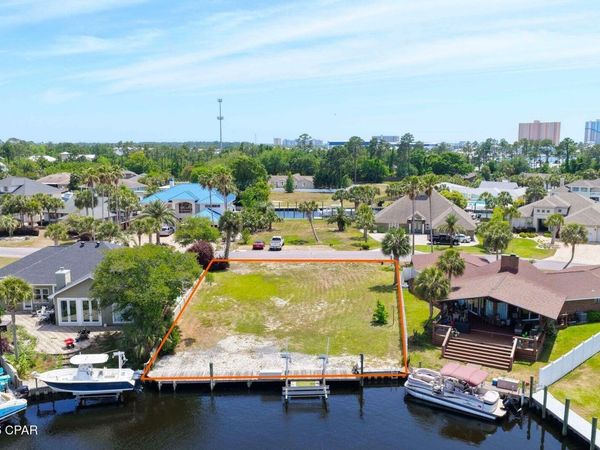 1420 Trout Drive , Panama City, FL 32408